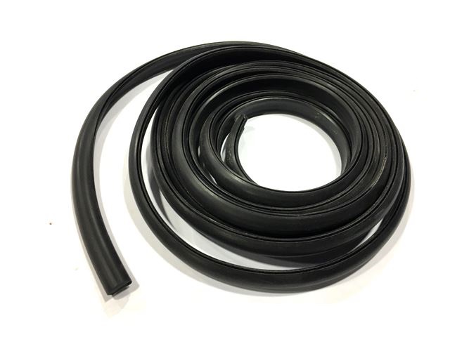 Σετ μαύρα λάστιχα για ράγες για Vespa PK50-125/S, SS, ETS, PX80-200, PE πλάτος 14mm, μήκος 3800mm.